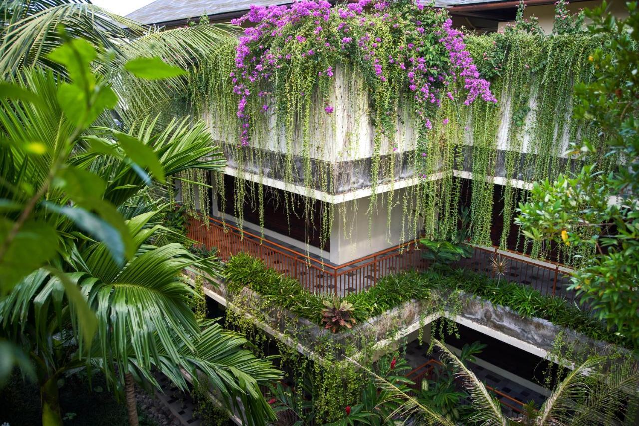 Komaneka At Rasa Sayang Ubud Hotel Exterior photo